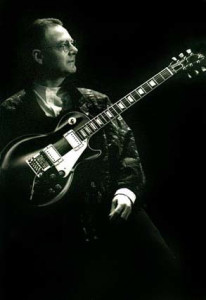 Robert-Fripp-with-his-Tokai-Les-Paul